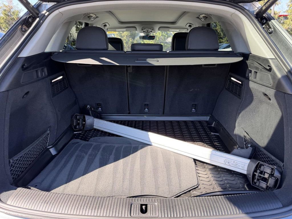 Certified 2023 Audi Q5 2.0T Premium w/ Convenience Package AWD/4WD image 30