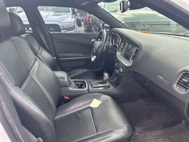 Used 2017 Dodge Charger SXT w/ AWD Plus Group image 7