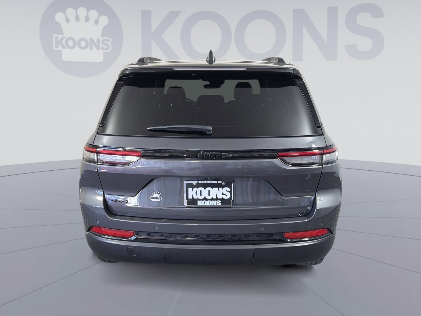 Used 2025 Jeep Grand Cherokee Altitude image 5