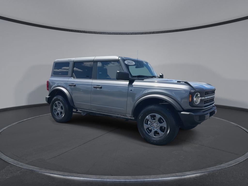 Used 2025 Ford Bronco Big Bend AWD/4WD image 2