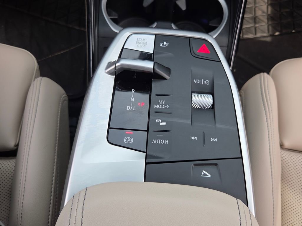 Used 2024 BMW X1 xDrive28i w/ Convenience Package image 17