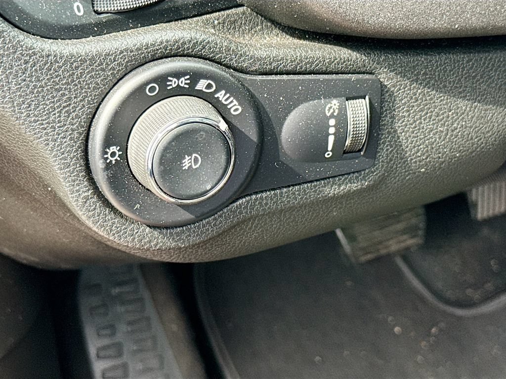 Used 2022 FIAT 500X Trekking w/ Cold Weather Group AWD/4WD image 12