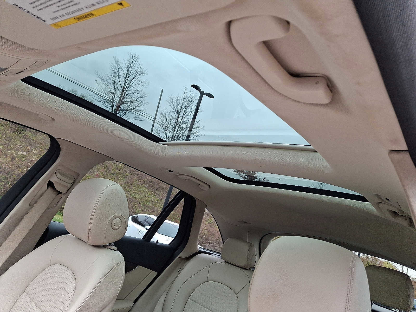 Used 2022 Mercedes-Benz GLC 300 4MATIC image 14