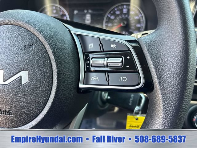 Used 2024 Kia Forte LXS FWD image 17
