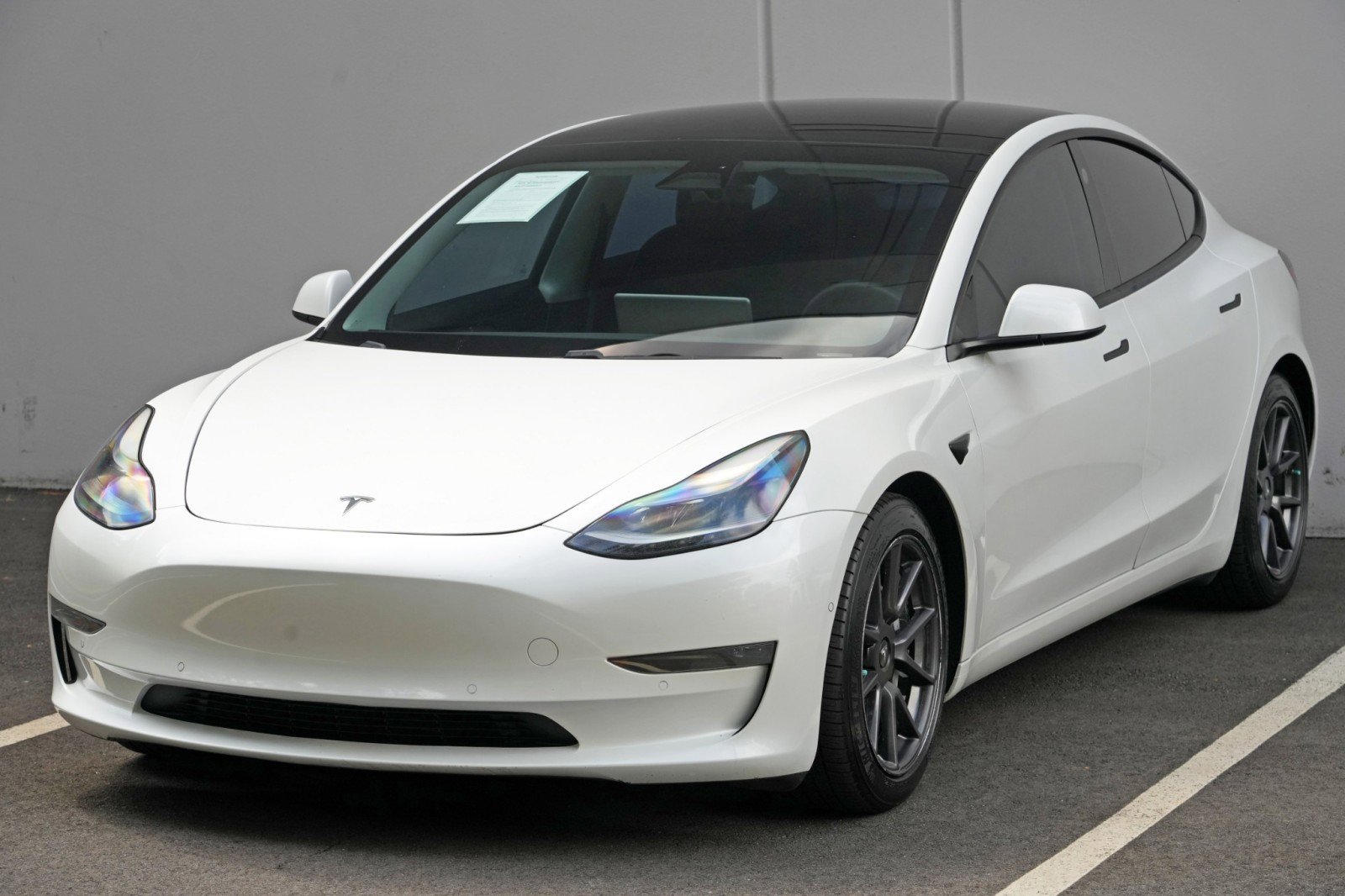 Used 2021 Tesla Model 3 Standard Range Plus RWD image 46