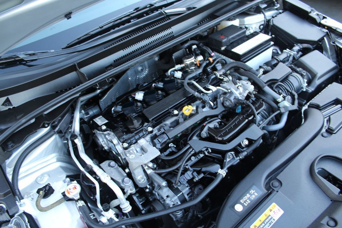 Used 2023 Toyota Corolla LE w/ Carpet Mat Package (TMS) FWD image 30