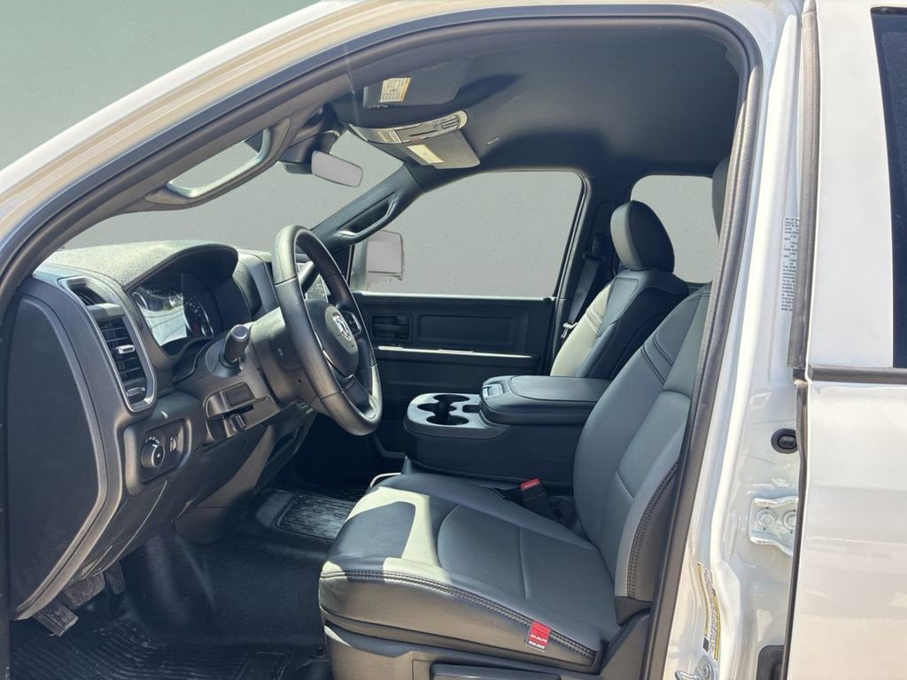 New 2026 RAM 3500 Tradesman AWD/4WD image 21