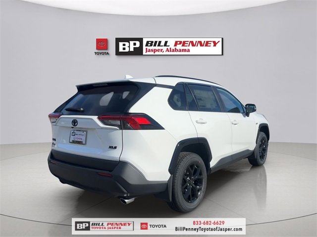 New 2025 Toyota RAV4 XLE image 5