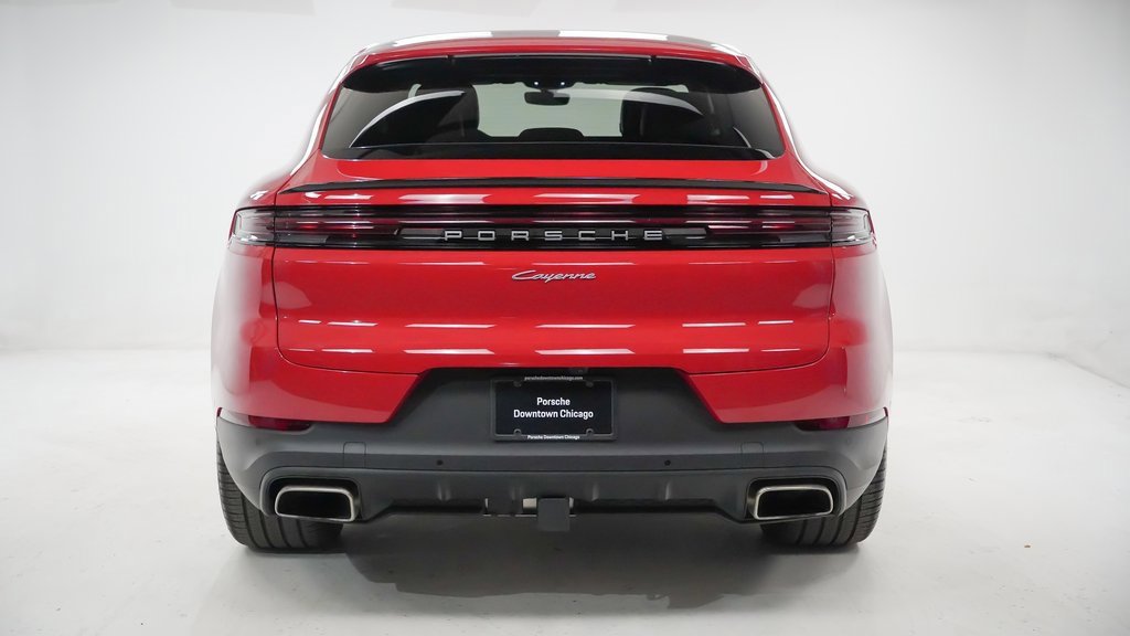 Certified 2025 Porsche Cayenne Coupe image 11