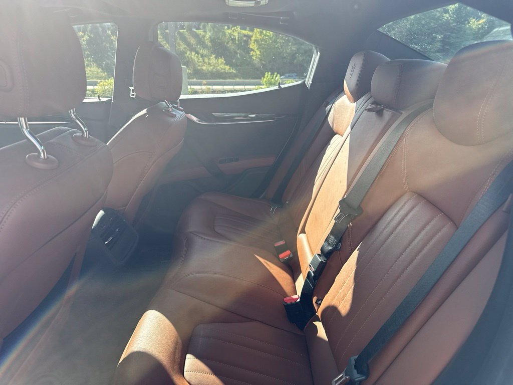 Used 2022 Maserati Ghibli Modena Q4 AWD/4WD image 8