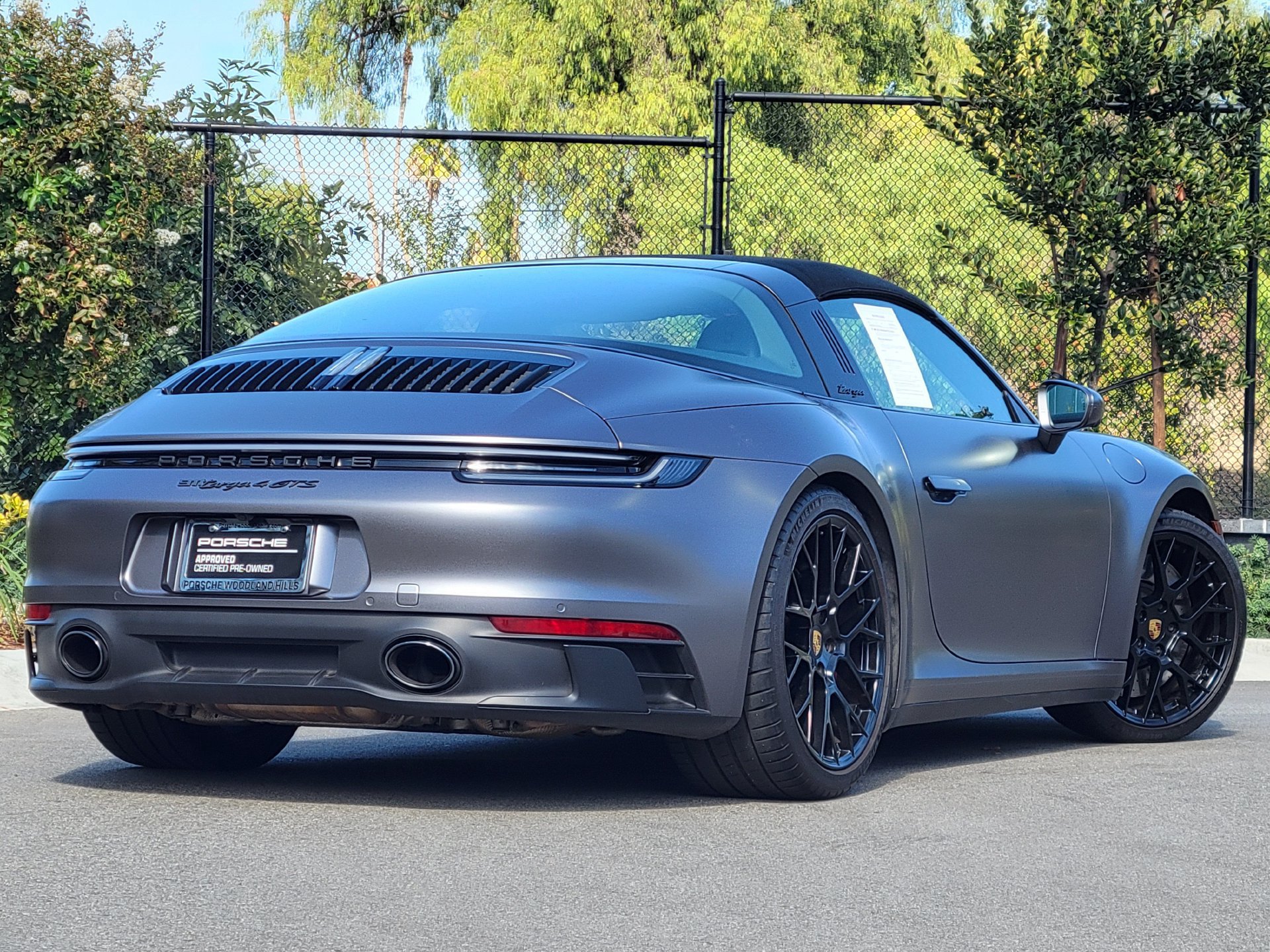 Certified 2022 Porsche 911 Targa 4 GTS AWD/4WD image 7