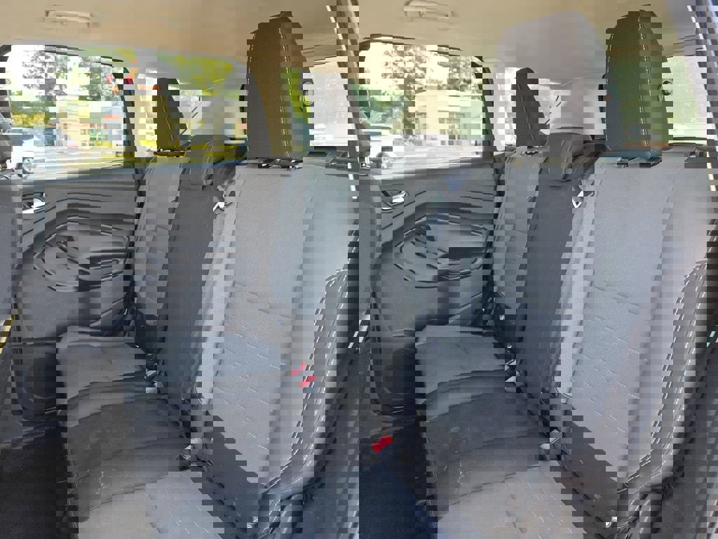 Used 2019 Ford Escape S image 15