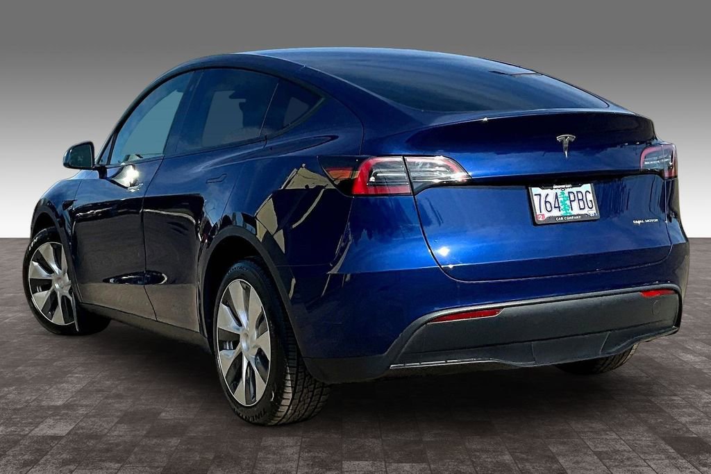 Used 2023 Tesla Model Y Long Range image 13