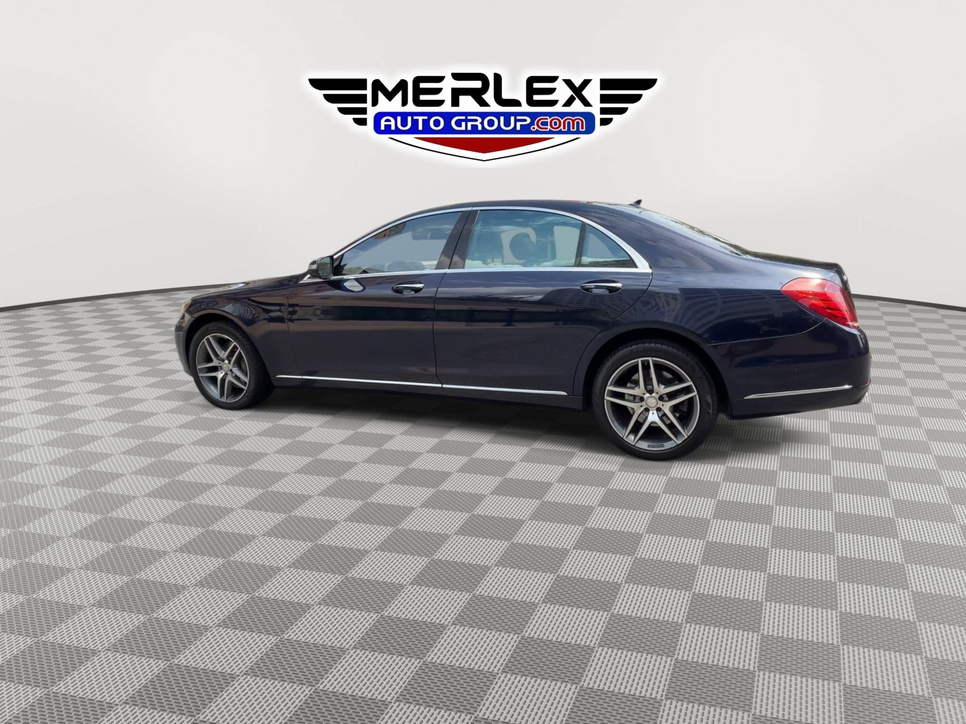 Used 2015 Mercedes-Benz S 550 4MATIC Sedan image 5
