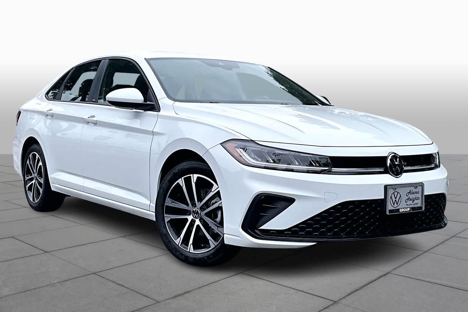 New 2026 Volkswagen Jetta Sport FWD video 2