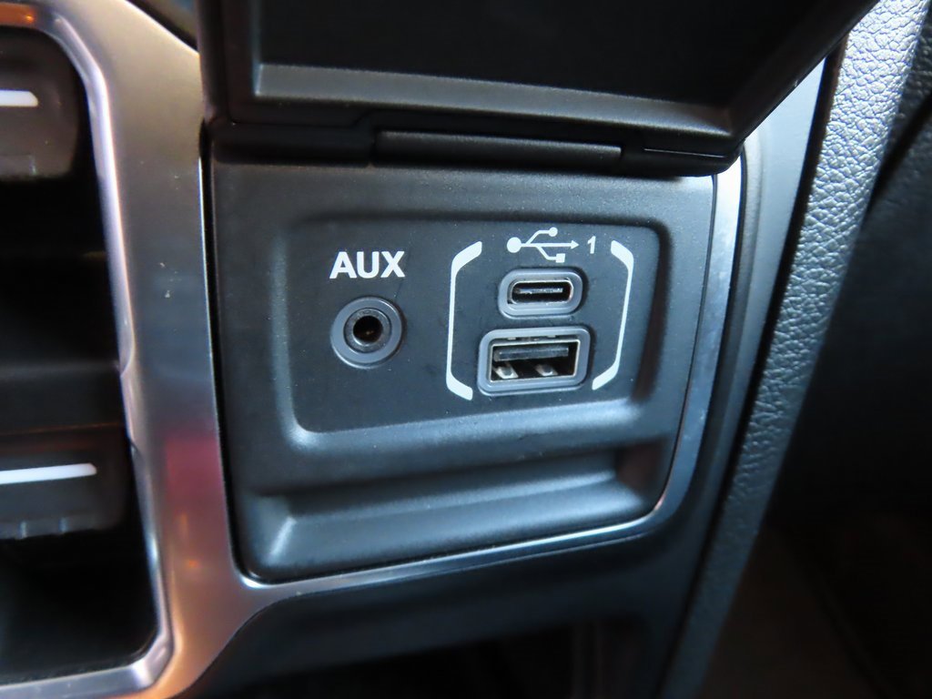 Used 2021 Jeep Wrangler Unlimited Sahara image 6