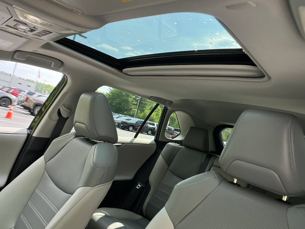 Certified 2025 Toyota RAV4 Limited w/ Advanced Technology Package AWD/4WD image 21