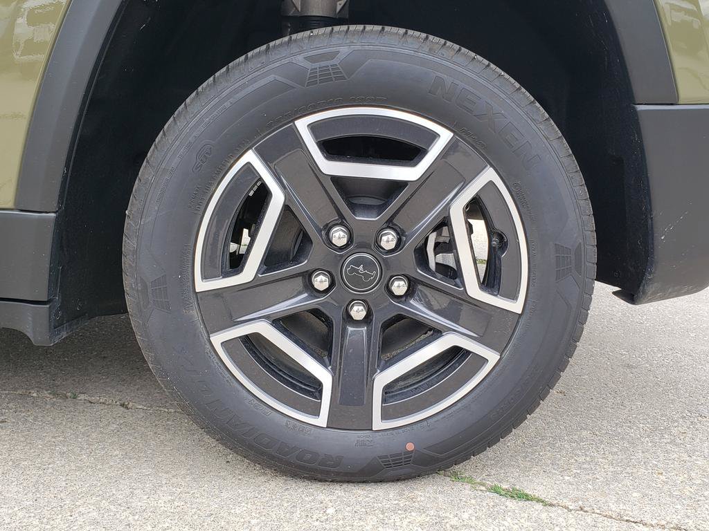 New 2026 Jeep Cherokee Limited AWD/4WD image 11