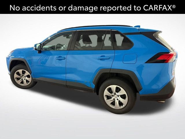 Certified 2020 Toyota RAV4 LE AWD/4WD image 3