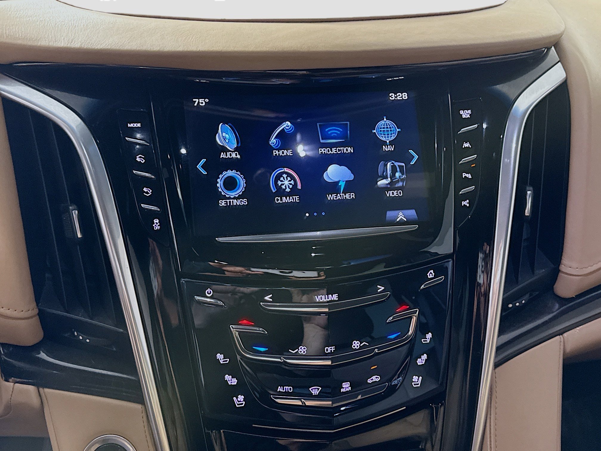 Used 2020 Cadillac Escalade Platinum image 18