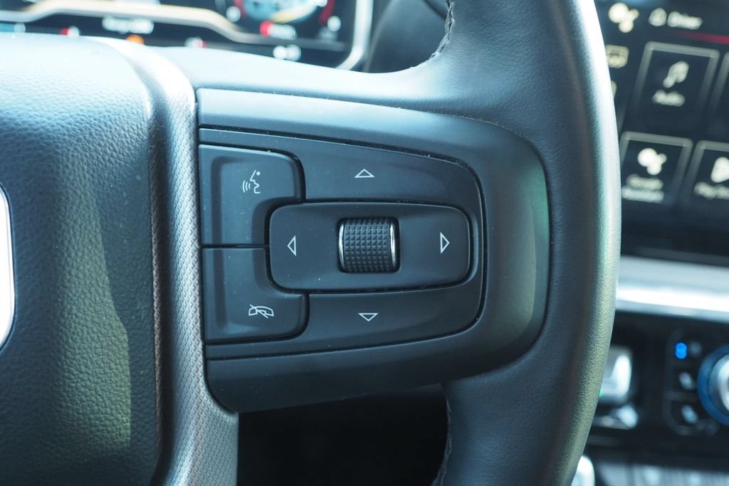 Used 2025 GMC Sierra 3500 Denali w/ Technology Package AWD/4WD image 27
