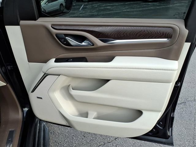 Used 2023 GMC Yukon Denali AWD/4WD image 28
