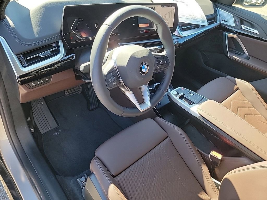 Certified 2025 BMW X1 xDrive28i w/ Convenience Package image 8