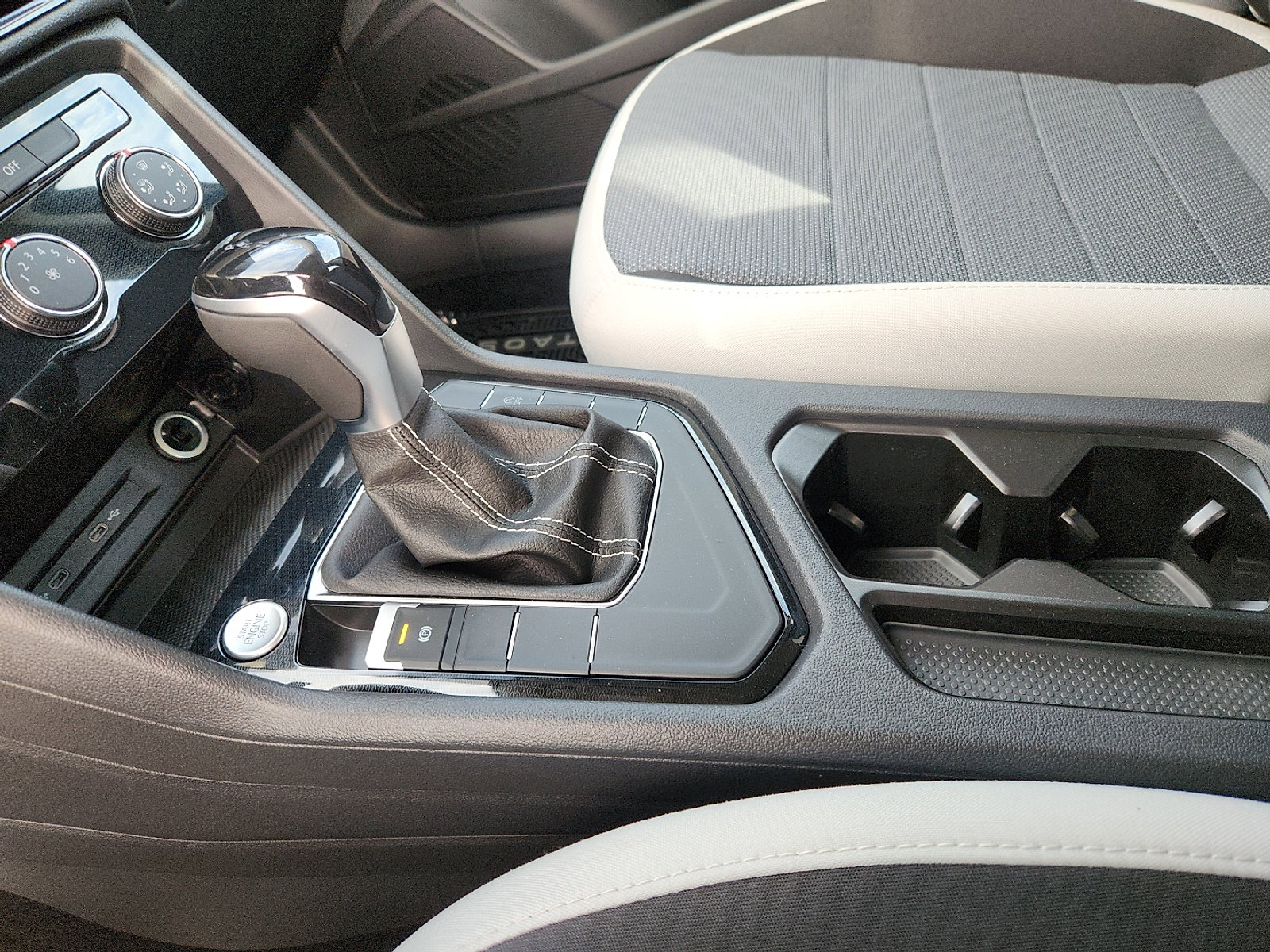 New 2026 Volkswagen Taos S image 20