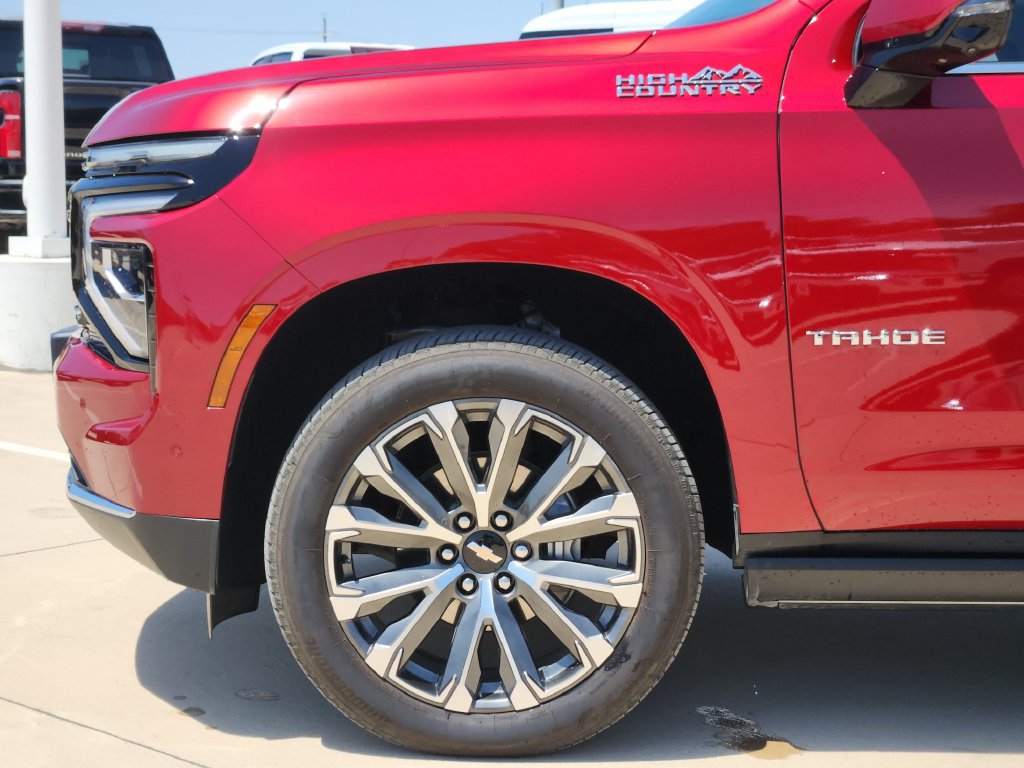 Used 2026 Chevrolet Tahoe High Country AWD/4WD image 9