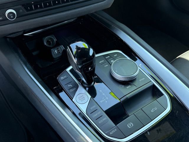 Used 2025 BMW Z4 sDrive30i RWD image 11