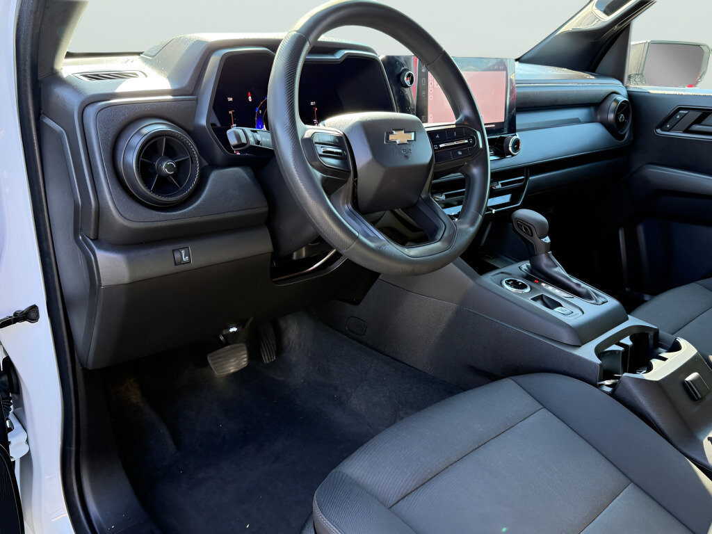 Used 2023 Chevrolet Colorado W/T w/ WT Convenience Package AWD/4WD image 26