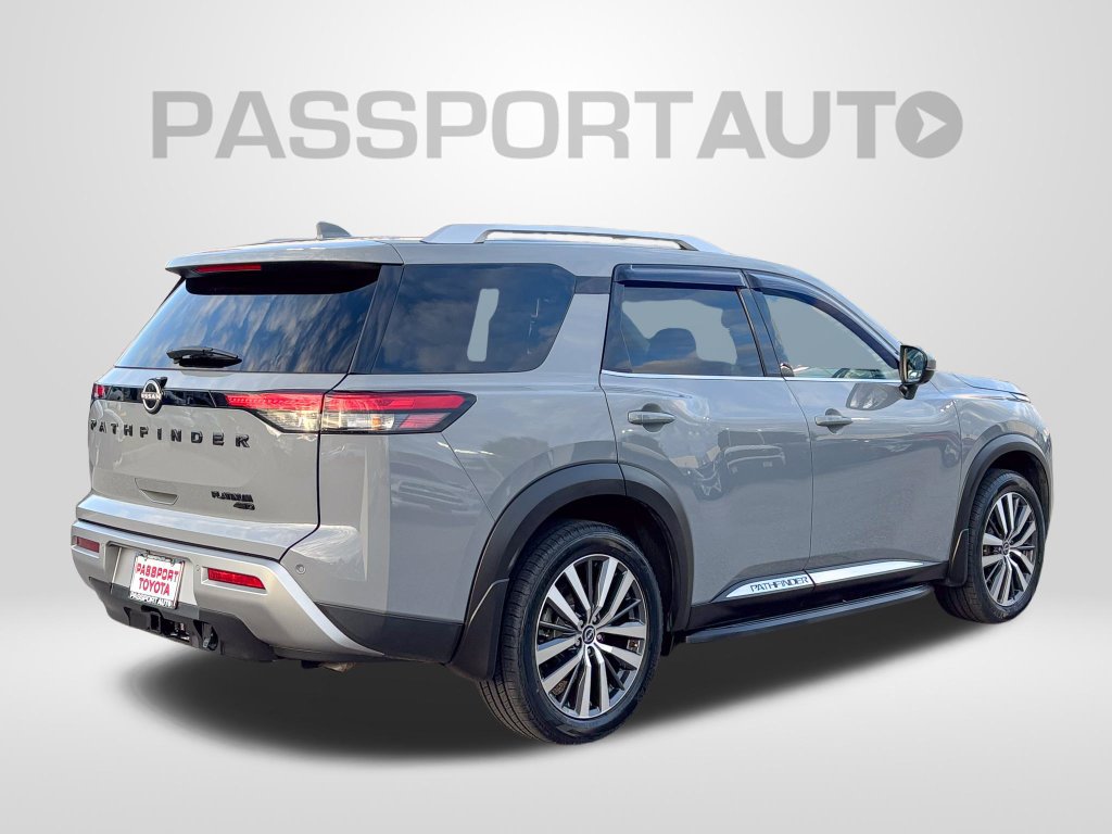Used 2022 Nissan Pathfinder Platinum w/ Cargo Package AWD/4WD image 8