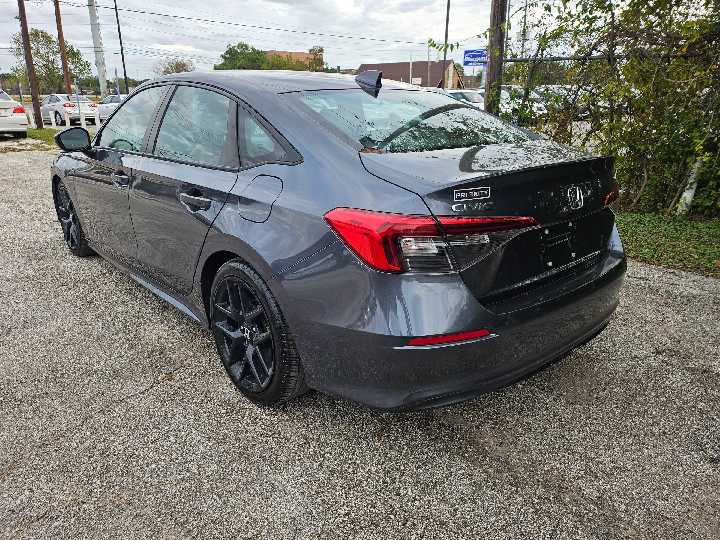 Used 2023 Honda Civic Sport image 4