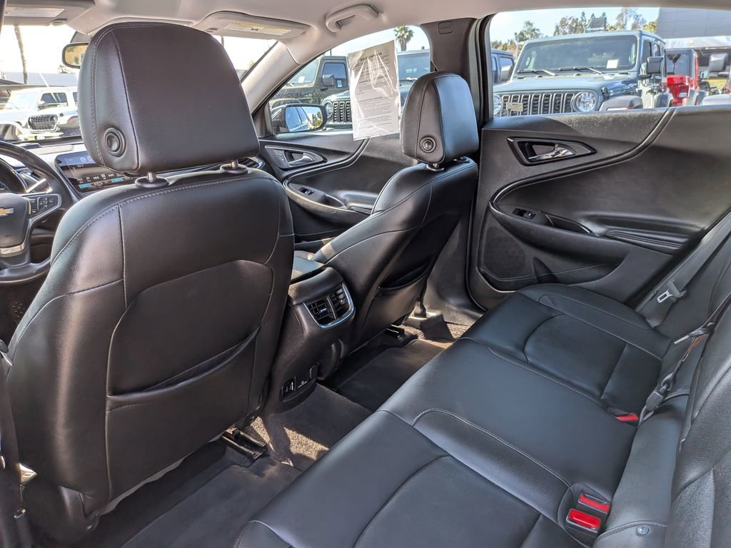 Used 2016 Chevrolet Malibu LT w/ Leather Package FWD image 23