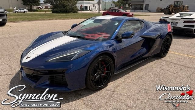 New 2027 Chevrolet Corvette Grand Sport w/ Stealth Interior Trim Package RWD image 3