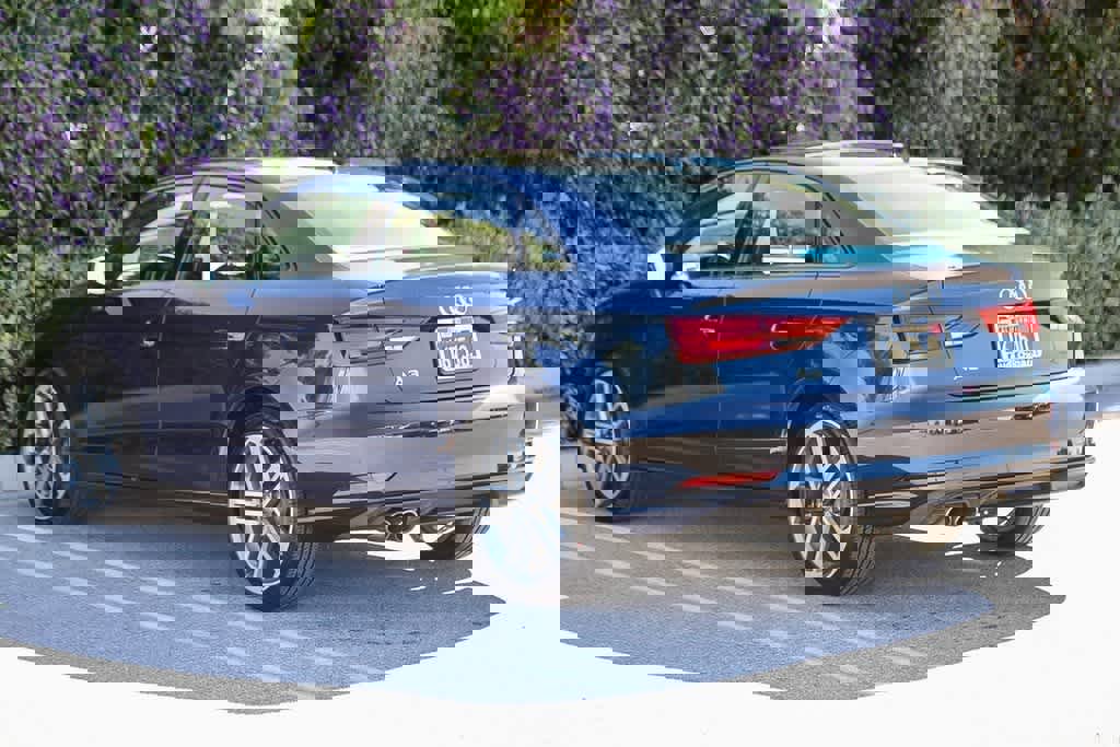 Used 2020 Audi A3 2.0T Premium image 6