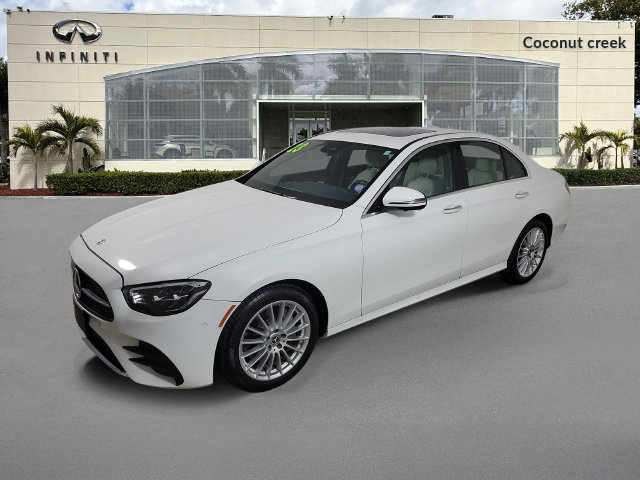 Used 2023 Mercedes-Benz E 350 4MATIC Sedan image 2