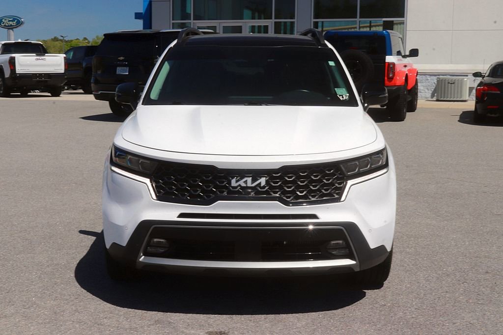 Used 2022 Kia Sorento SX Prestige w/ Rust Color Package AWD/4WD image 2