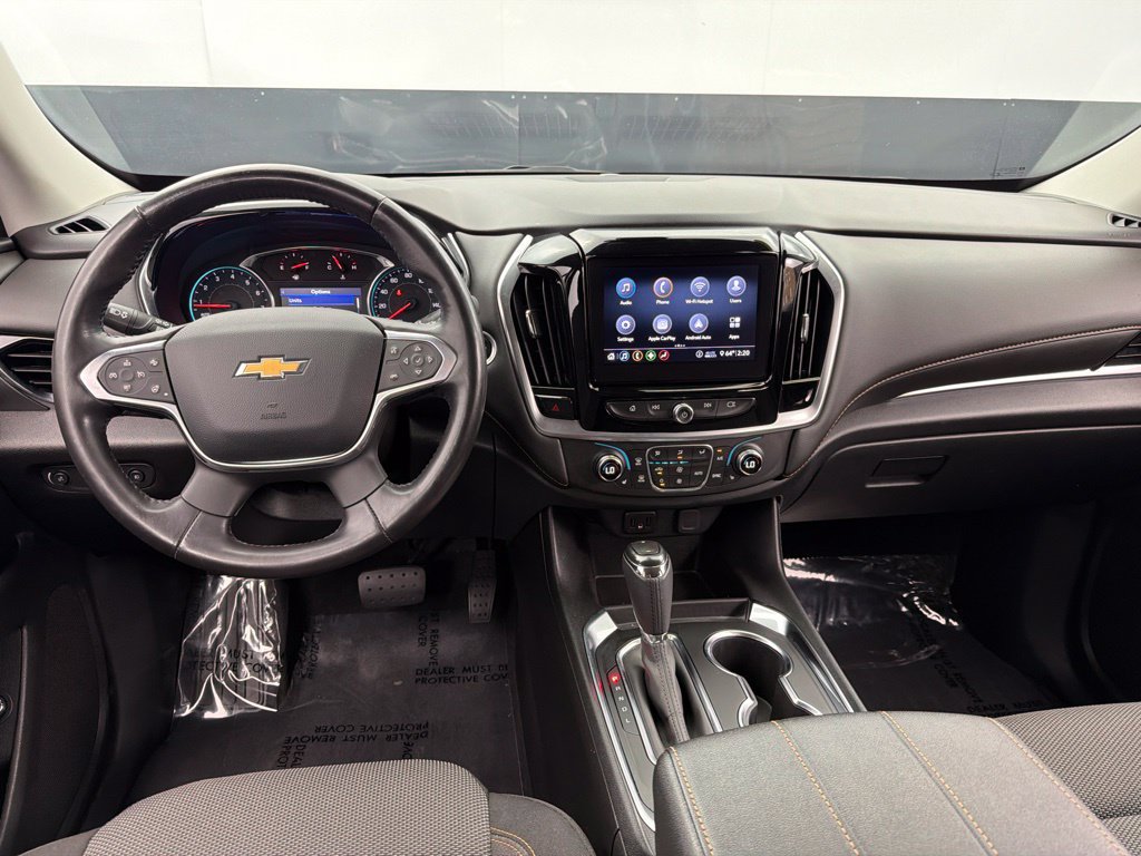 Used 2020 Chevrolet Traverse LT w/ Driver Confidence II Package AWD/4WD image 7