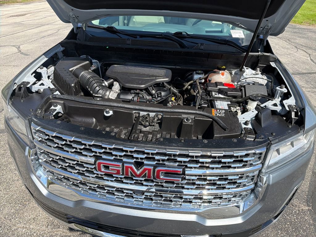 Used 2020 GMC Acadia Denali w/ Denali Ultimate Package AWD/4WD image 26