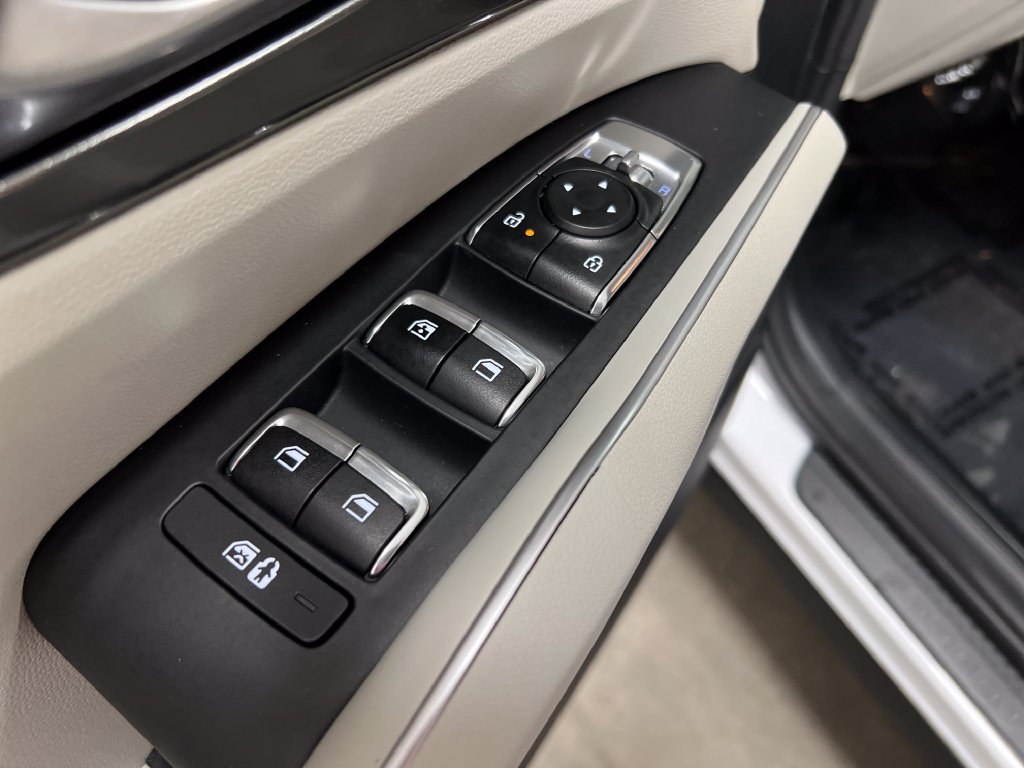 Used 2025 Kia Sorento EX FWD image 11