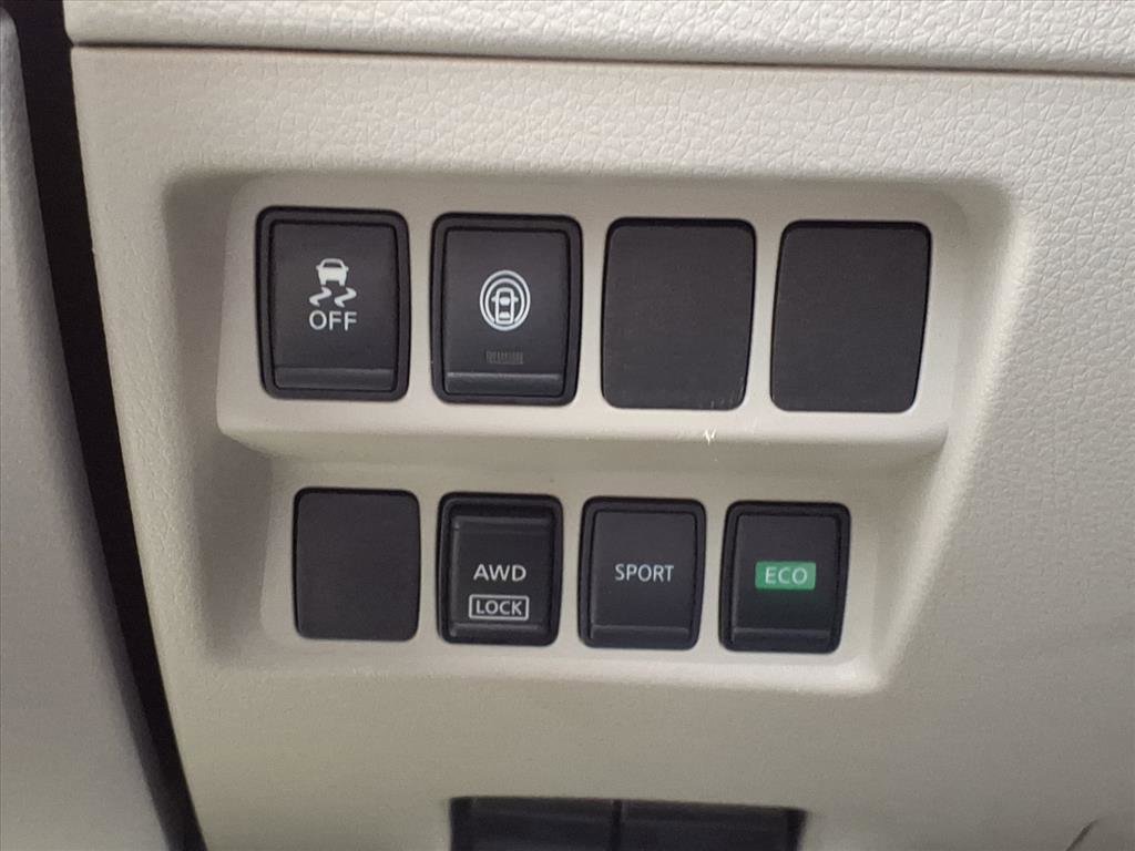 Certified 2020 Nissan Rogue Sport SV image 17