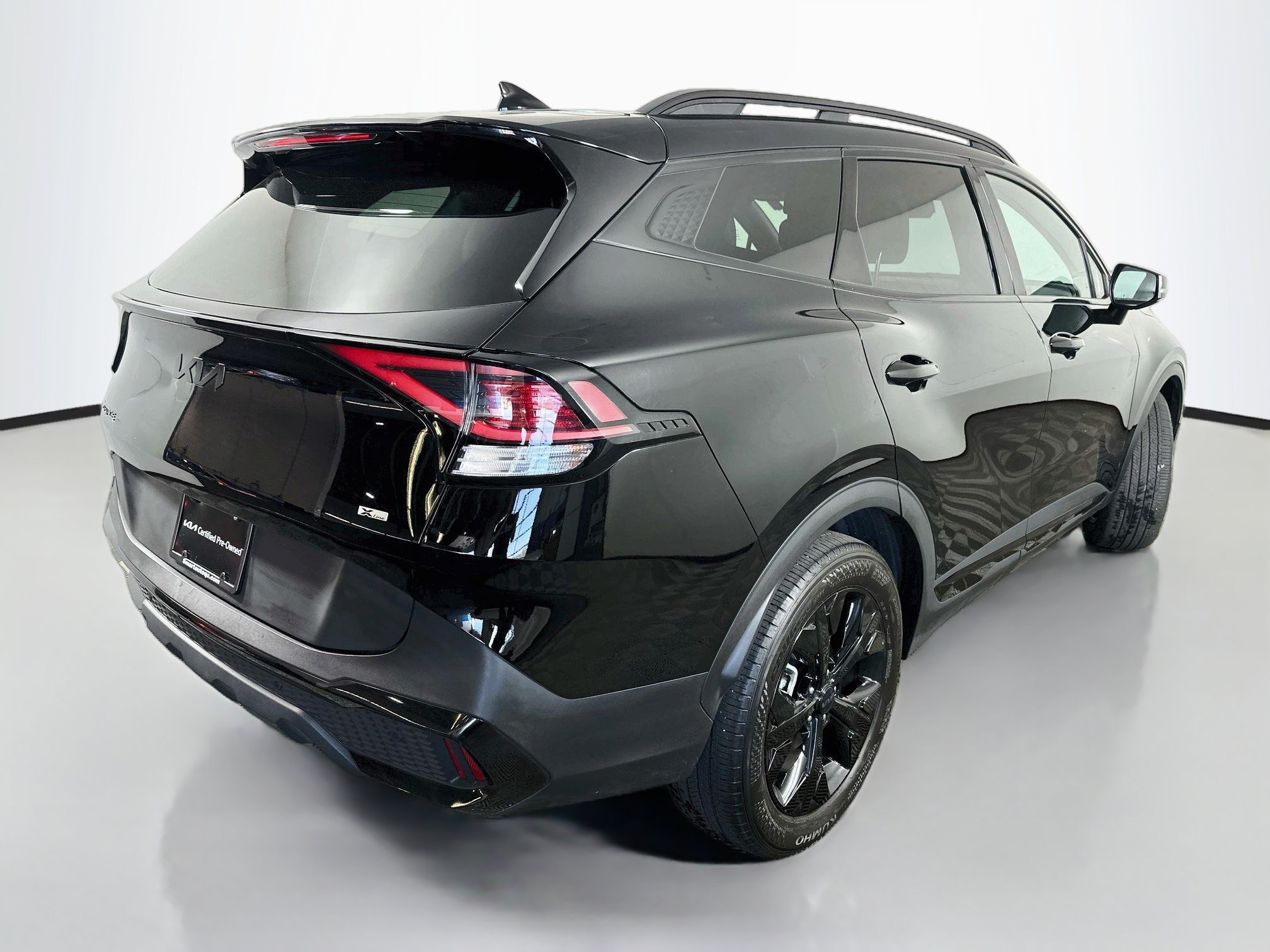 Certified 2025 Kia Sportage X-Line w/ Premium Package AWD/4WD image 7