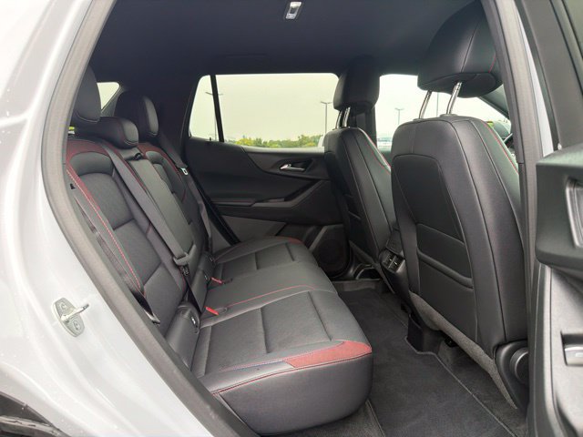 Used 2026 Chevrolet Equinox RS AWD/4WD image 12