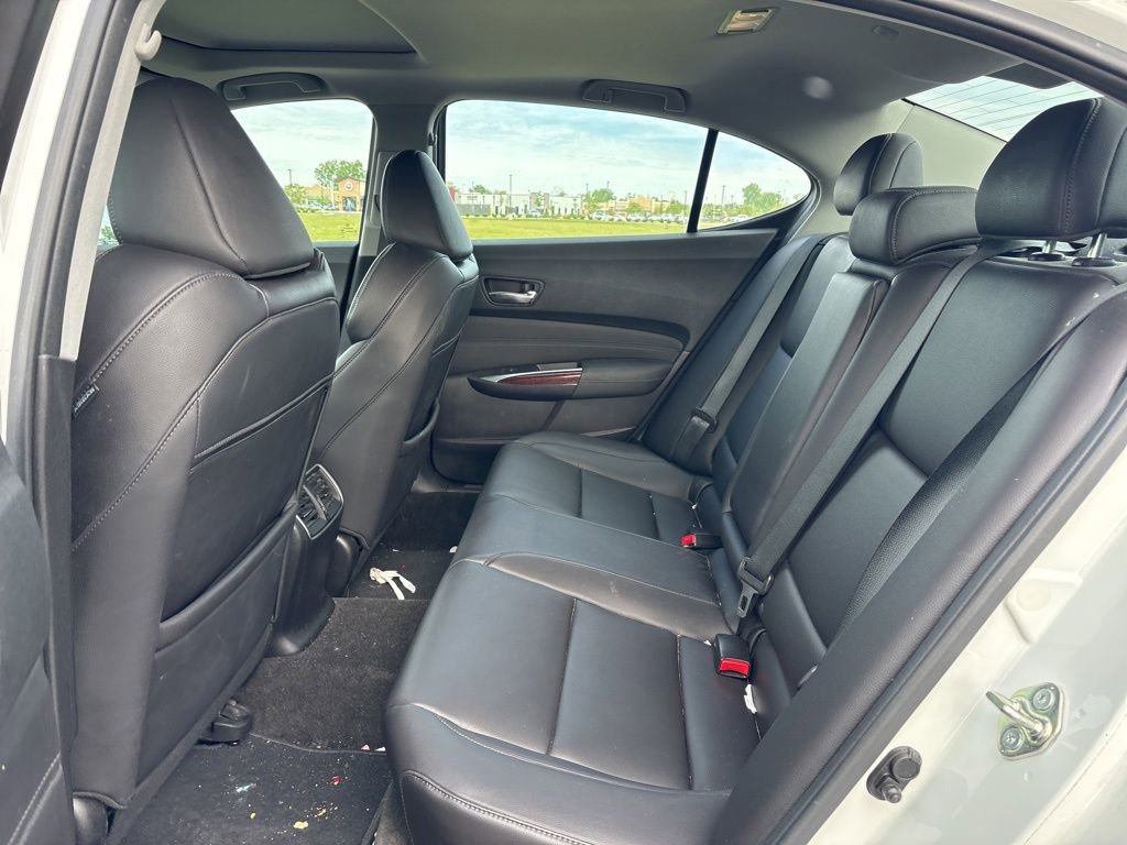 Used 2017 Acura TLX FWD image 12