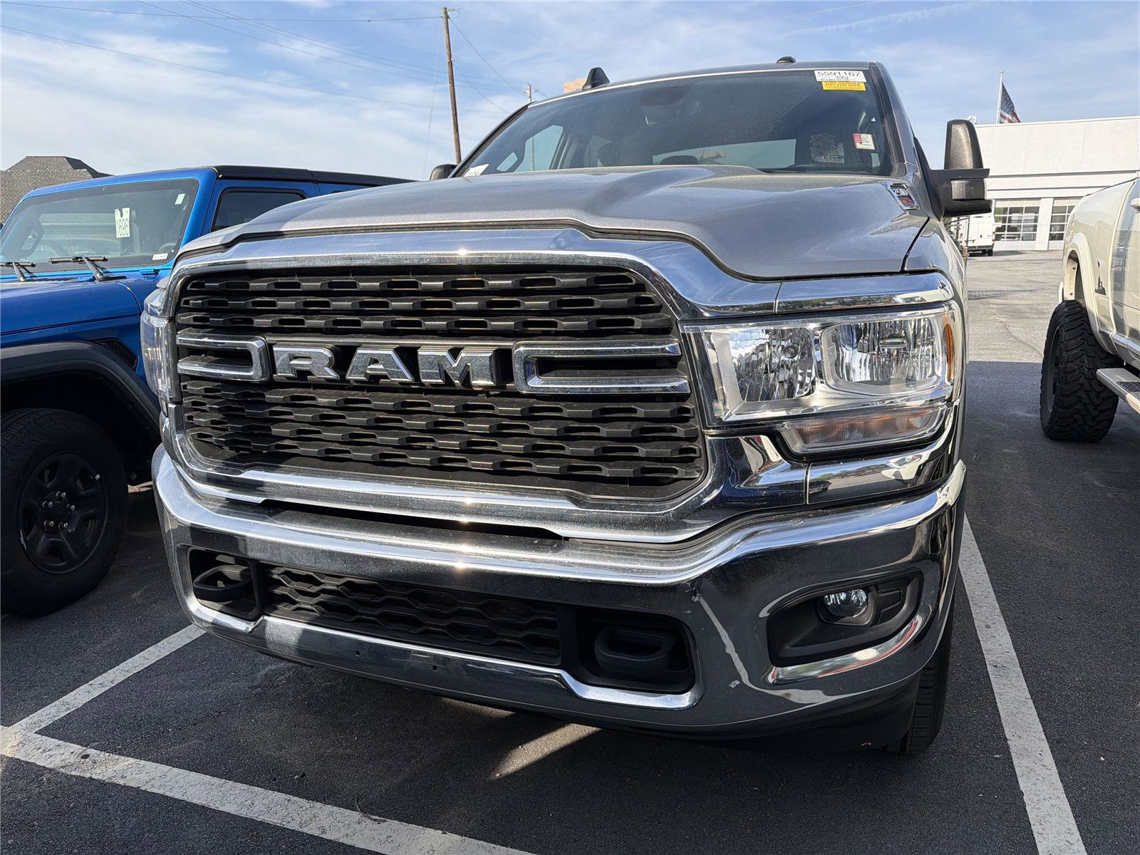 Used 2024 RAM 2500 Big Horn w/ Bed Utility Group image 2