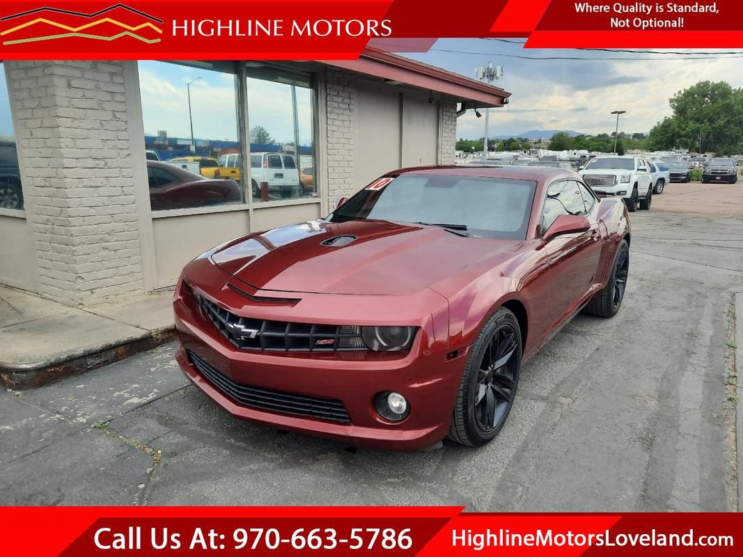 Used 2010 Chevrolet Camaro SS w/ RS Package RWD image 1
