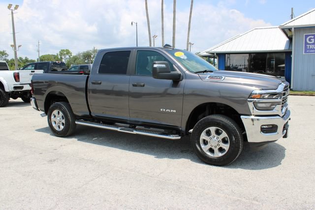 Used 2026 RAM 2500 Big Horn AWD/4WD image 14