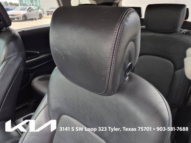 Used 2018 Hyundai Santa Fe Limited FWD image 23