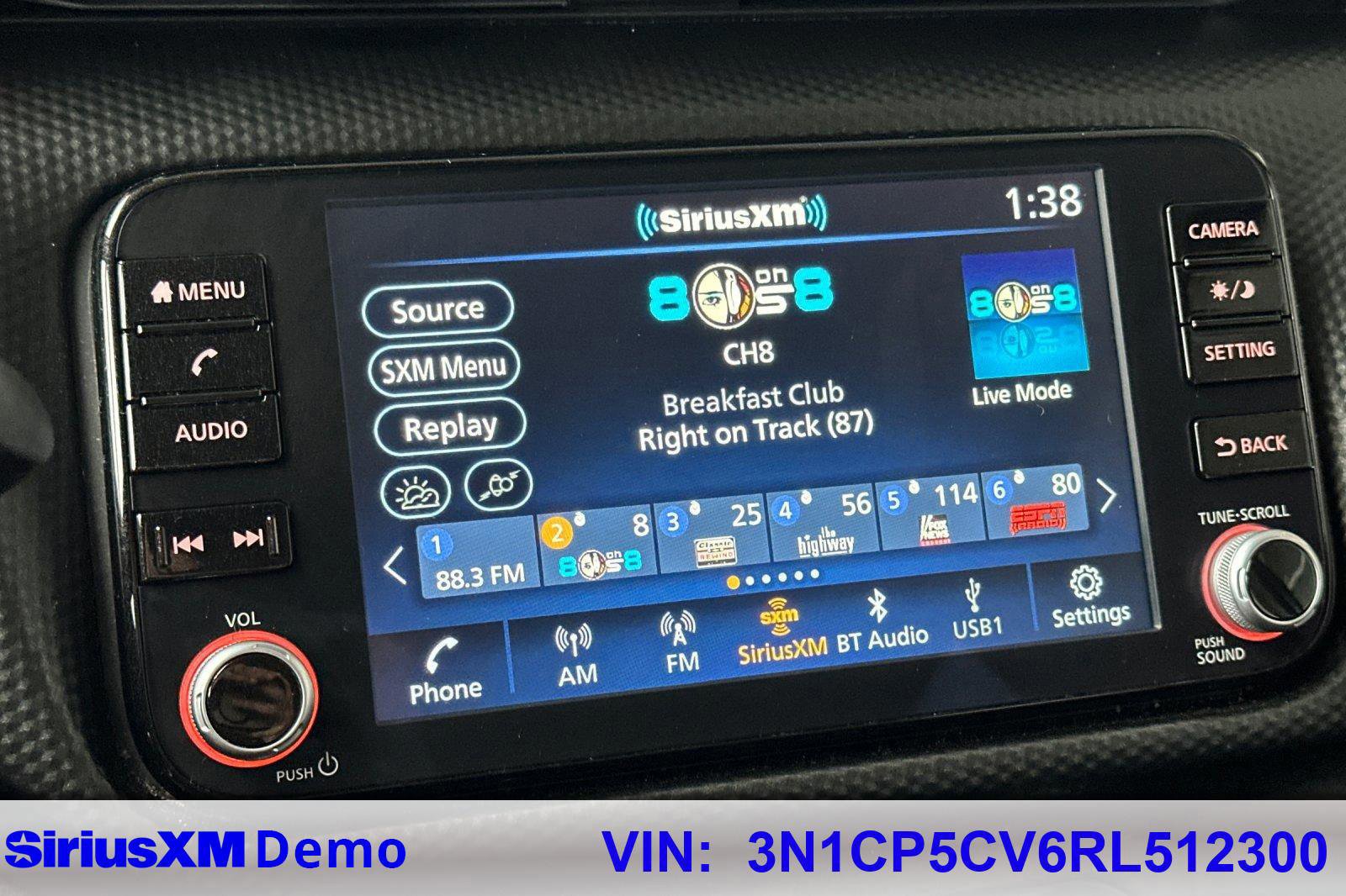 Used 2024 Nissan Kicks SV image 28